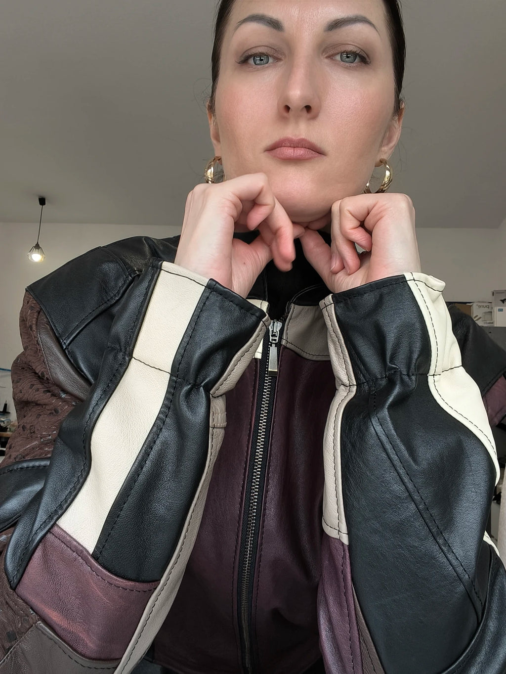 Unikatowa kurtka skórzana bomber patchwork