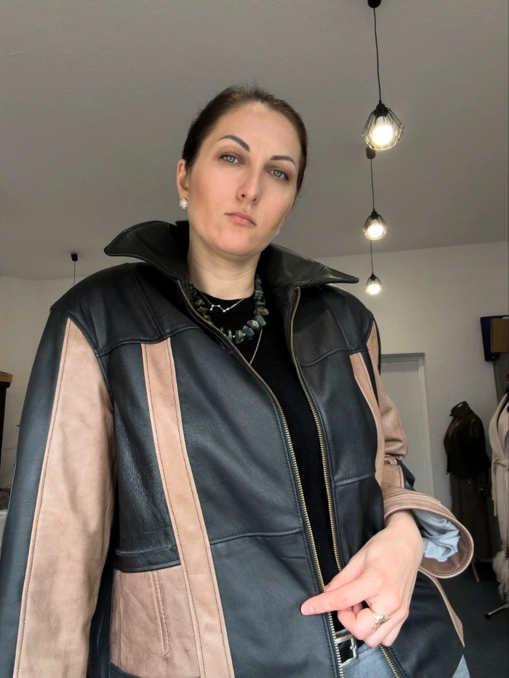 Kurtka skórzana w stylu paczwork