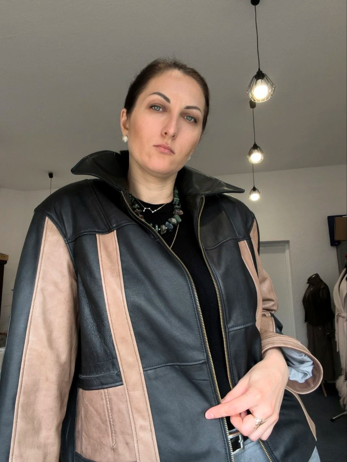 Kurtka skórzana w stylu paczwork